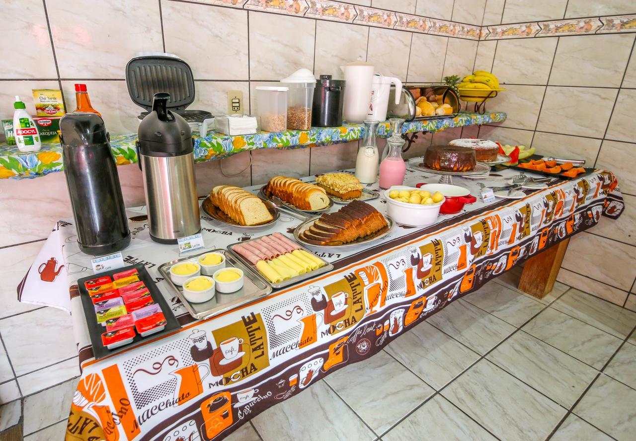 Bonito Cama E Cafe 2*